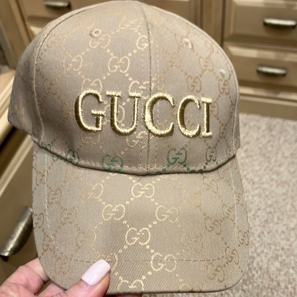 Gucci hat